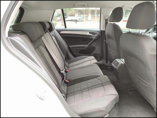 VOLKSWAGEN福斯 GOLF  第13張相片