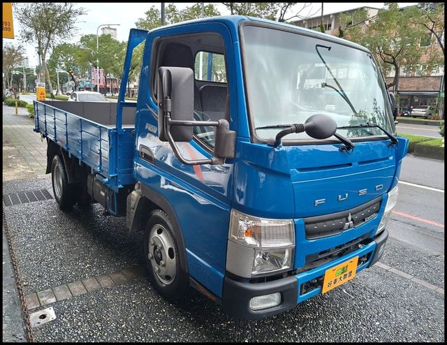MITSUBISHI三菱 CANTER  第2張相片