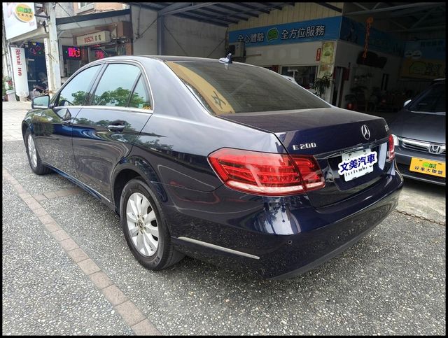 M-BENZ賓士 E200  第4張相片