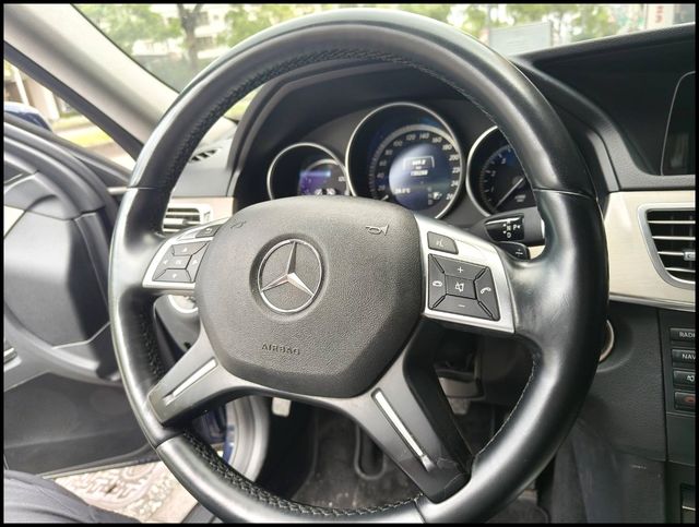M-BENZ賓士 E200  第7張相片