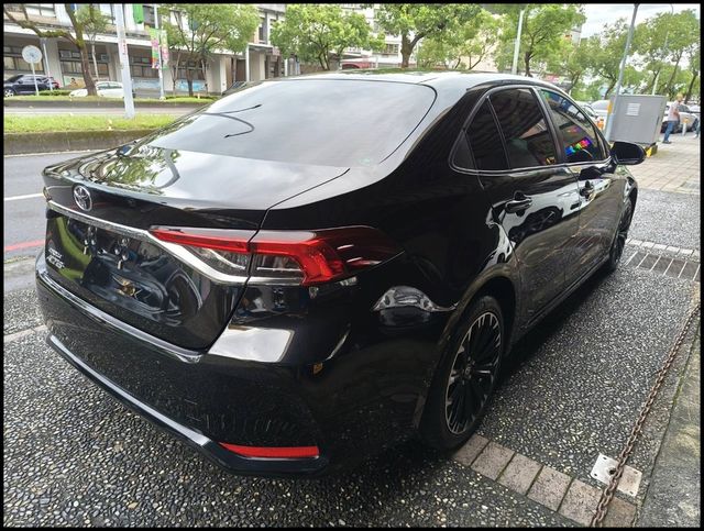 TOYOTA豐田 ALTIS  第4張相片