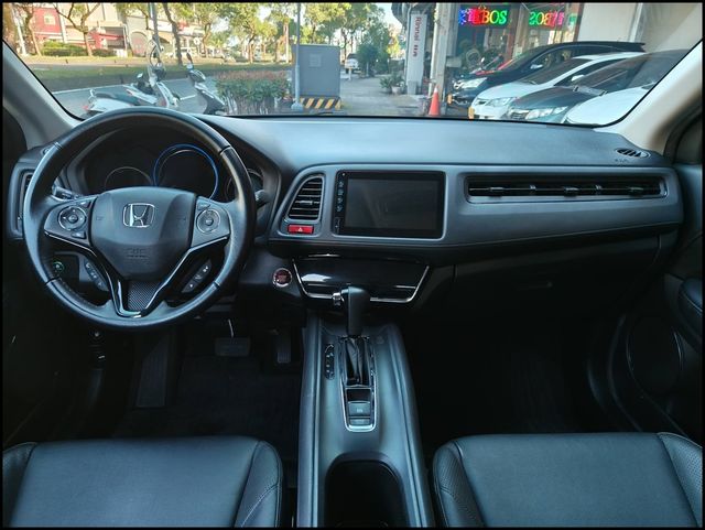 HONDA本田 HR-V  第6張相片