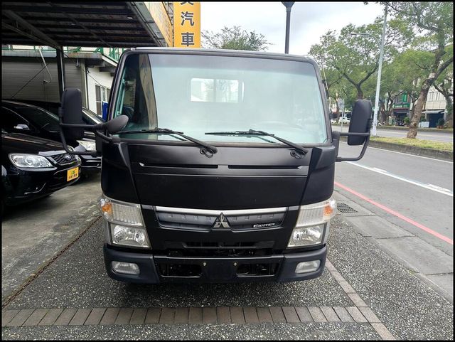 MITSUBISHI三菱 CANTER  第8張相片