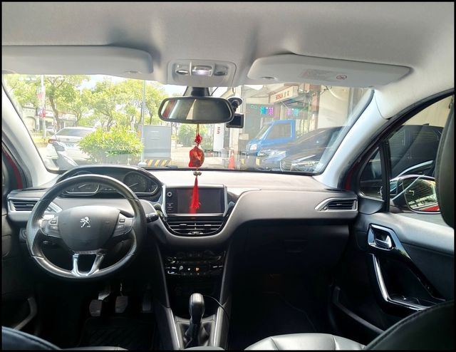 PEUGEOT寶獅 208  第6張相片