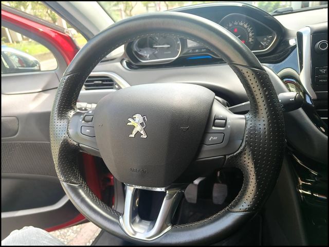 PEUGEOT寶獅 208  第7張相片