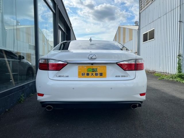 LEXUS凌志 ES250  第4張相片