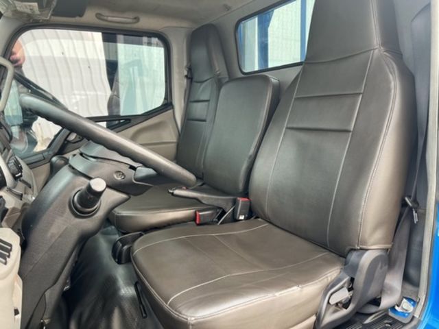 MITSUBISHI三菱 CANTER  第6張相片