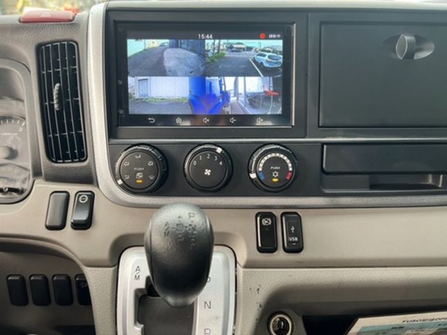 MITSUBISHI三菱 CANTER  第9張相片