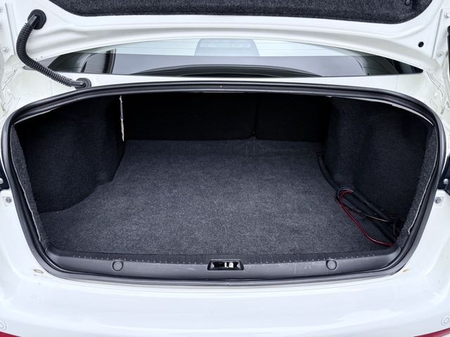 MITSUBISHI三菱 LANCER IO  第27張相片