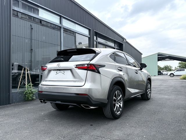 LEXUS凌志 NX200T  第2張相片