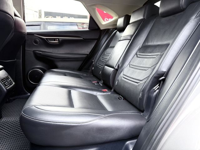 LEXUS凌志 NX200T  第9張相片