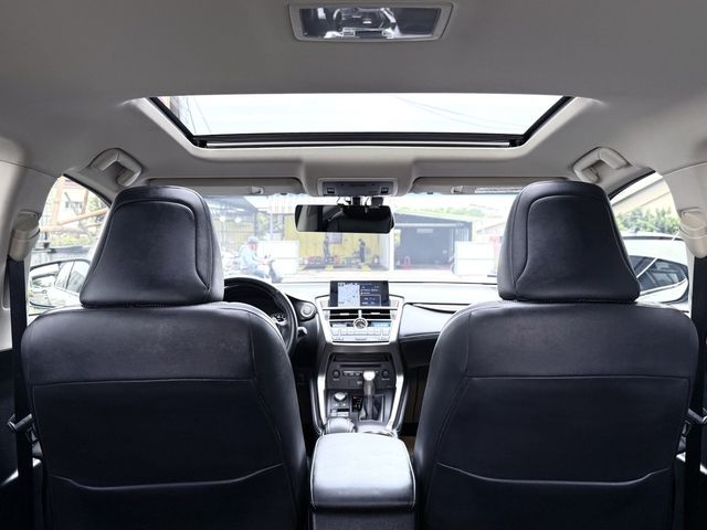 LEXUS凌志 NX200T  第11張相片