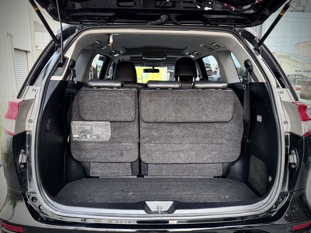 TOYOTA豐田 PREVIA  第11張相片