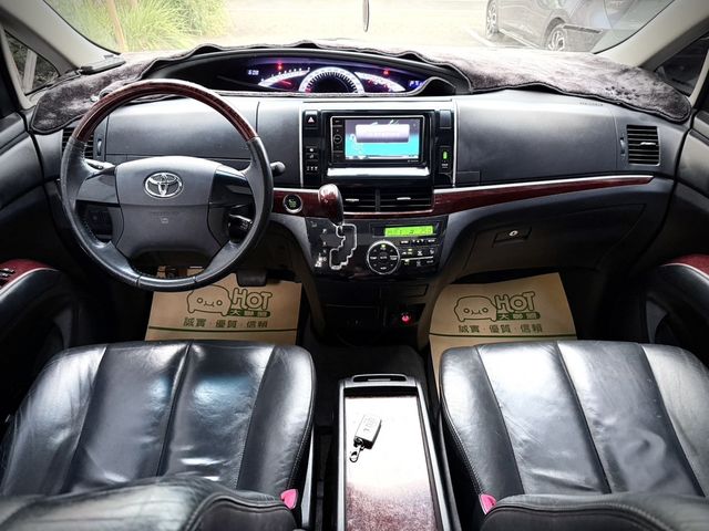 TOYOTA豐田 PREVIA  第12張相片