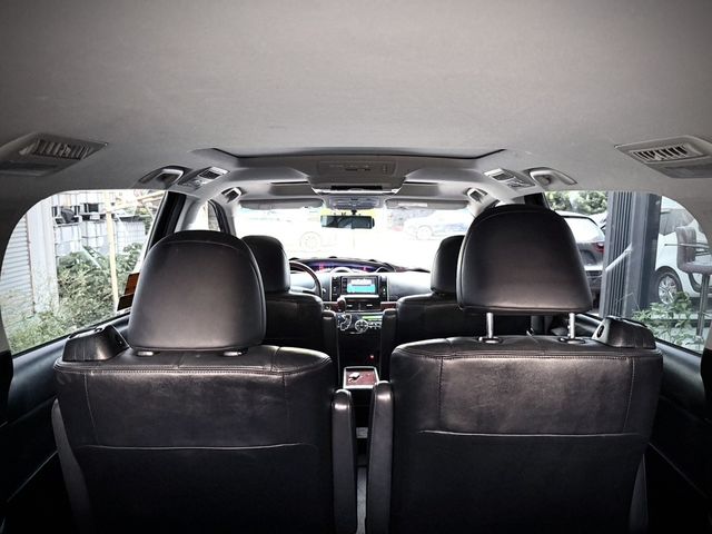 TOYOTA豐田 PREVIA  第13張相片