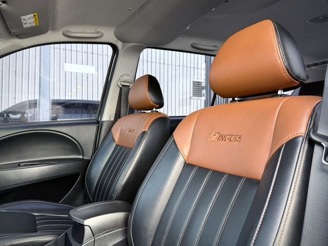 MITSUBISHI三菱 ZINGER  第7張相片