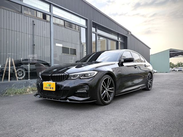 BMW寶馬 330I M SPORT  第1張相片