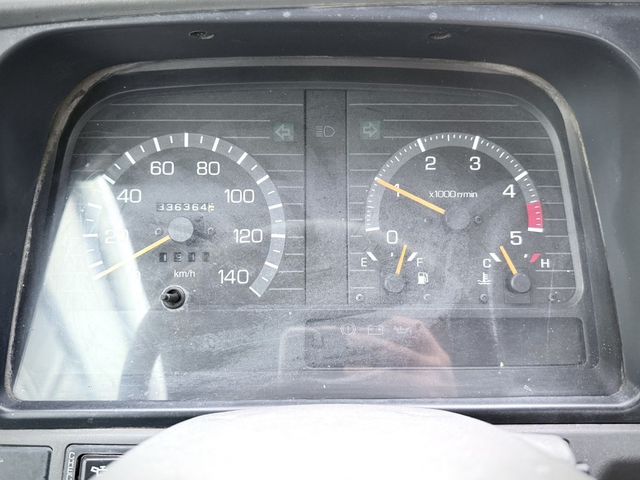 MITSUBISHI三菱 CANTER  第6張相片