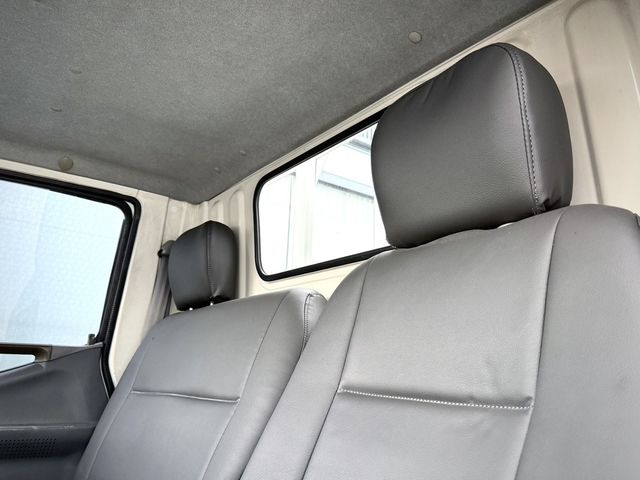 MITSUBISHI三菱 CANTER  第7張相片