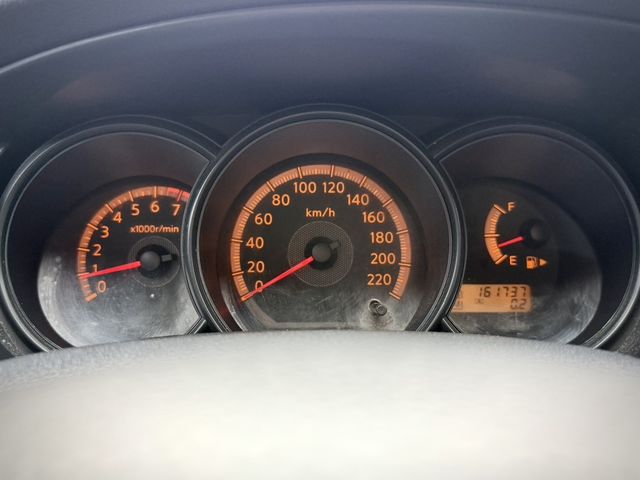 NISSAN日產 LIVINA  第5張相片