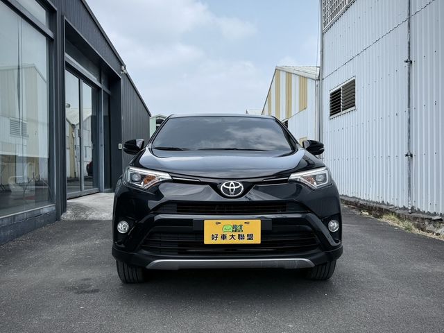 TOYOTA豐田 RAV4  第3張相片