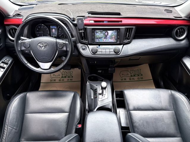 TOYOTA豐田 RAV4  第10張相片
