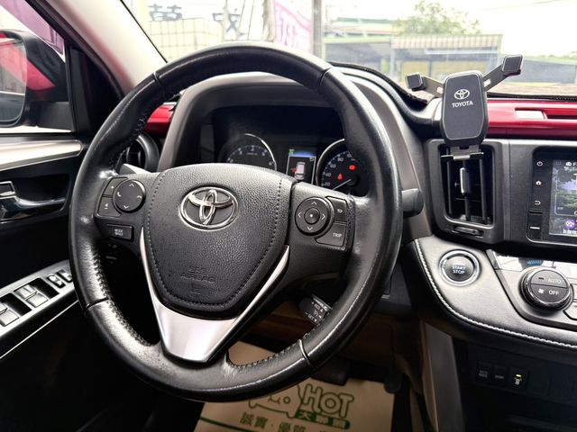 TOYOTA豐田 RAV4  第12張相片