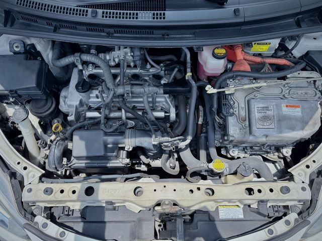 TOYOTA豐田 PRIUS C  第6張相片