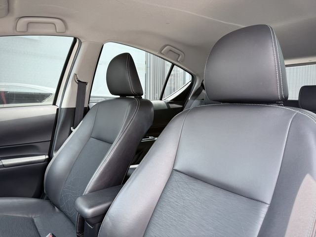 TOYOTA豐田 PRIUS C  第8張相片