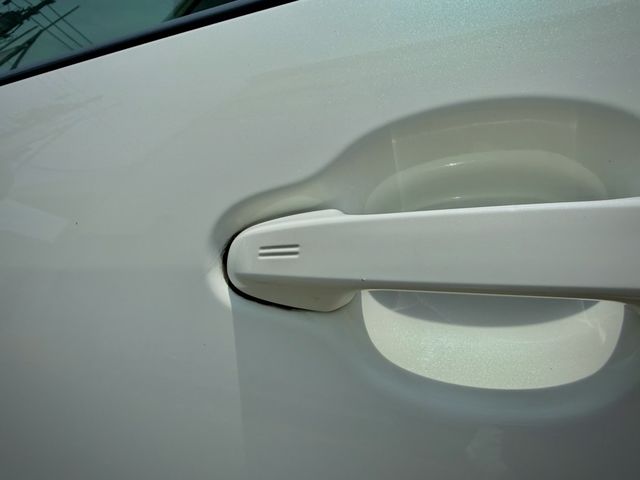 TOYOTA豐田 PRIUS C  第16張相片