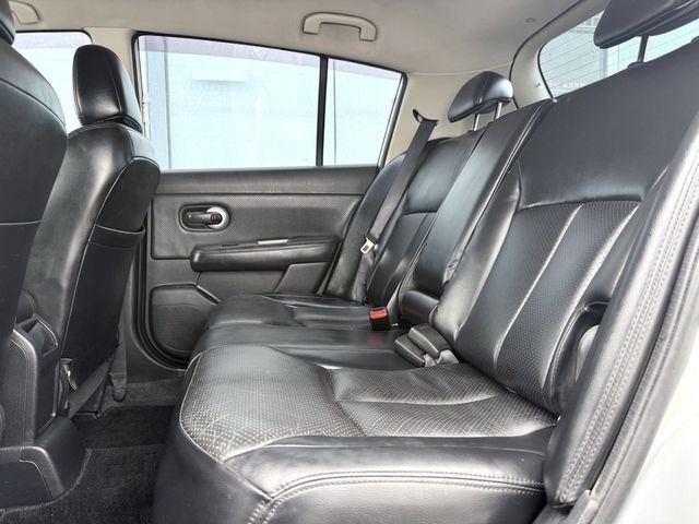 NISSAN日產 TIIDA  第8張相片