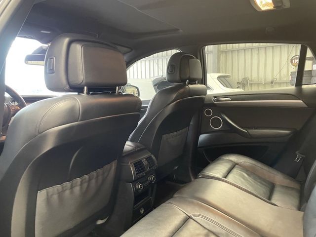 BMW/ 寶馬 X6 SERIES  第2張相片