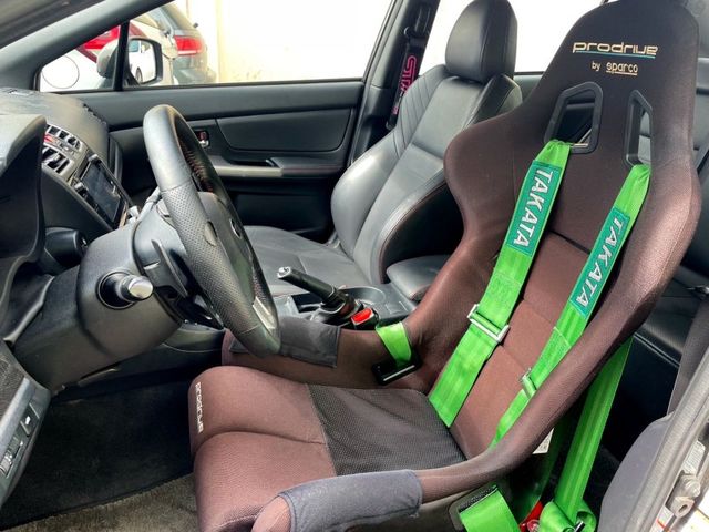Subaru WRX  第9張相片