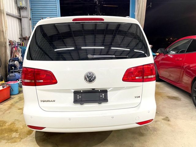 Volkswagen 福斯 Touran  第7張相片