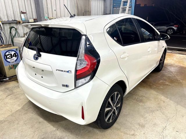 Toyota Prius  第5張相片