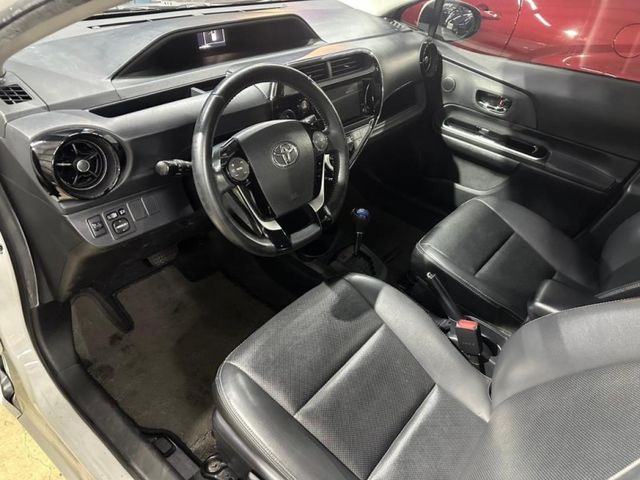 Toyota Prius  第7張相片