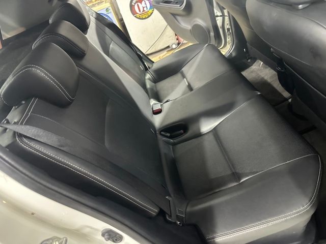 Toyota Prius  第9張相片