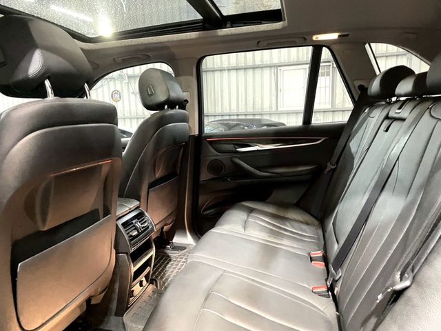 BMW/ 寶馬 X5 SERIES  第13張相片