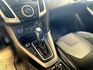 2018 Ford Focus 5D EcoBoost 180頂級運動型 原版件 可認證 天窗 自動停車系統 AEB自動緊急煞車系統 車道變換輔助 系統 HID頭燈 可認證 可配合鑑定試車 全額貸  第9張縮圖