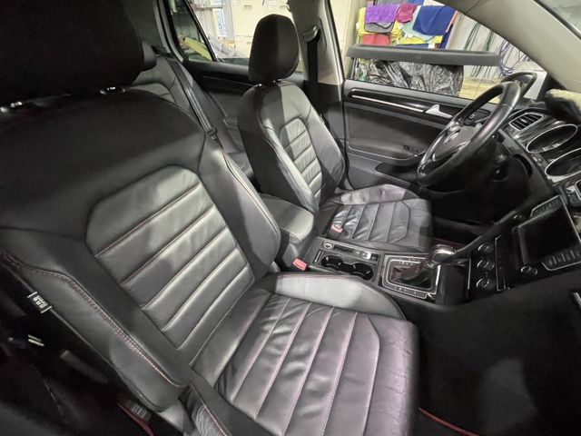 Volkswagen 福斯 Golf  第12張相片