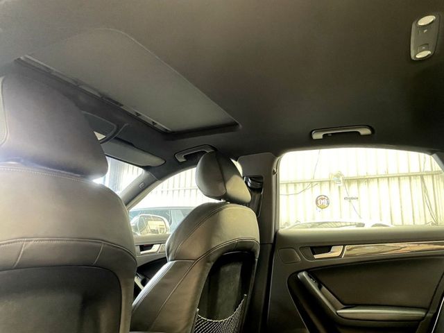 Audi S4  第14張相片