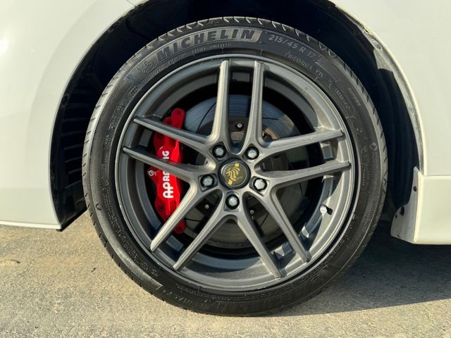 1.6稅金小車 數位安卓系統  定速 天窗 實車在庫 歡迎賞車  第14張相片