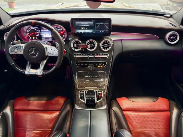 車主改裝 安卓機含Apple Carplay  64色車內氛圍燈 渦輪出風口 副駕駛AMG飾板 高音旋轉柏林  第5張相片