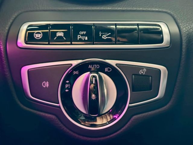 車主改裝 安卓機含Apple Carplay  64色車內氛圍燈 渦輪出風口 副駕駛AMG飾板 高音旋轉柏林  第10張相片