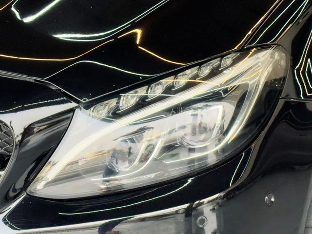 車主改裝 安卓機含Apple Carplay  64色車內氛圍燈 渦輪出風口 副駕駛AMG飾板 高音旋轉柏林  第17張相片