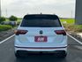 R專屬21輪圈/30種顏色車室氣氛燈/無線Apple CarPlay/Android Auto/抬頭顯示器/ACC  第20張縮圖