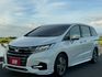 Apex七人座 一手原鈑件 雙區恆溫 雙電動滑門 藍牙通訊 電折 盲點偵測 電動天窗 方向盤快撥鍵 定速 電動座椅  第4張縮圖