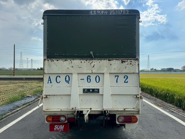有升降尾門 棚式貨車 五面帆布 跑少貨車 賺錢好幫手 內外漂亮  第13張相片