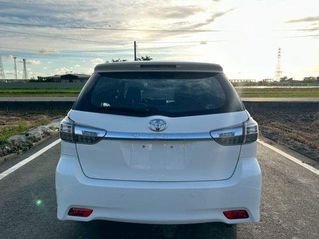 一手車 低里程 定速 恆溫空調 中央空調 電動後視鏡 七人座 遊山好水好夥伴  第18張相片