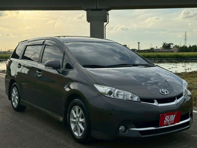 7人座 E版 全車原鈑 低里程 無待修 僅跑9萬 有安卓機 有前後行車記錄器 有恆溫空調 現在只要2X萬即可帶走  第3張相片